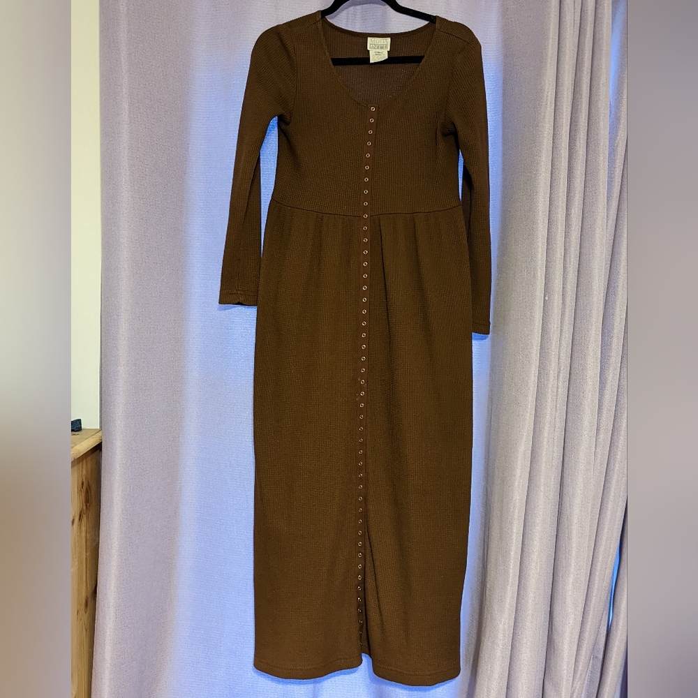 SOLDVintage 1990s Moda International Brown Thermal Henley Waffle Knit Maxi Dress